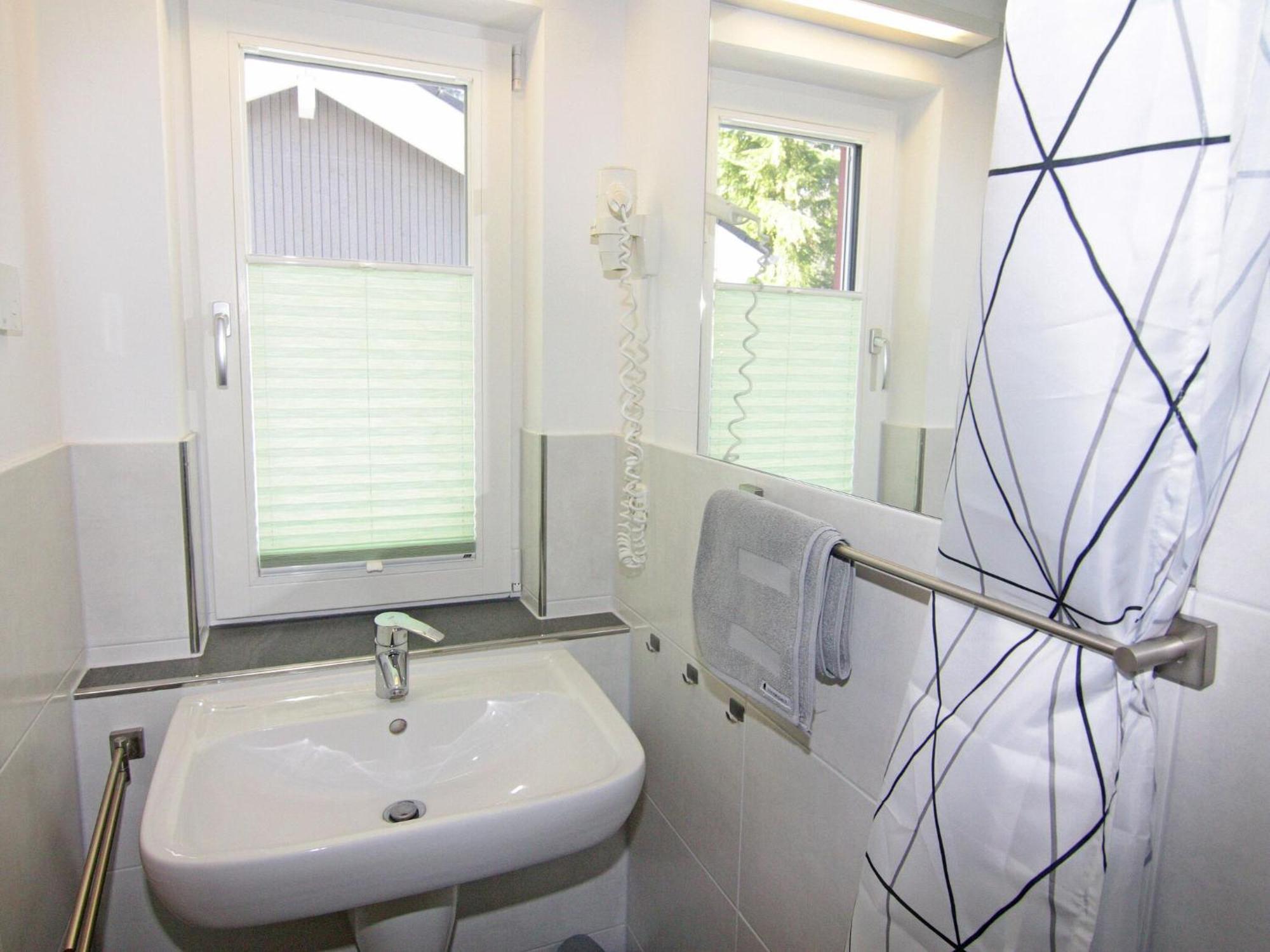 הוילה Semi Detached House זינקסט מראה חיצוני תמונה